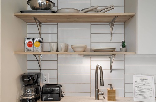 Warehouse District Apartment | CozySuites NLG - Modern 1BR condo #30