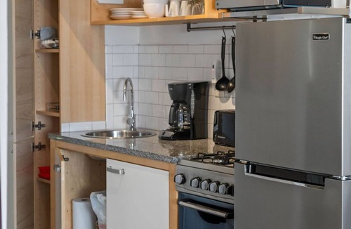 Brookwood Apartment | (CPD) Safe + Clean Studio w/Free Parking, near Shepherd Center