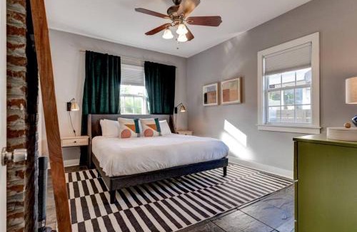 West Riverside House | Creole-style home - 3BR & chef's kitchen