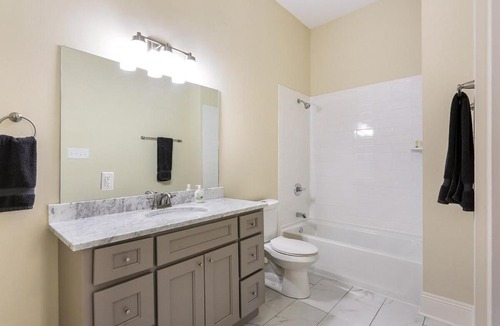 South 7th Ward Apartment | Cute 1bed 1bath 4blocks from French Q and steps to Jazz & music venues