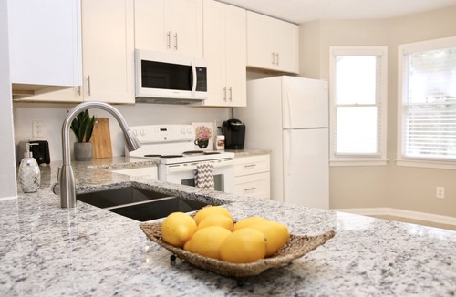Winder House | Cute and spacious house just for you!