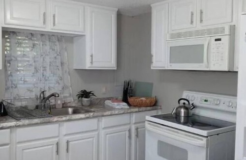 Tallahassee House | Cute Cottage centrally located