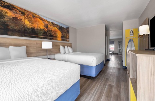 Alma Hotel | Days Inn by Wyndham Alma