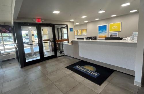 Stone Mountain Hotel | Days Inn by Wyndham Atlanta Stone Mountain