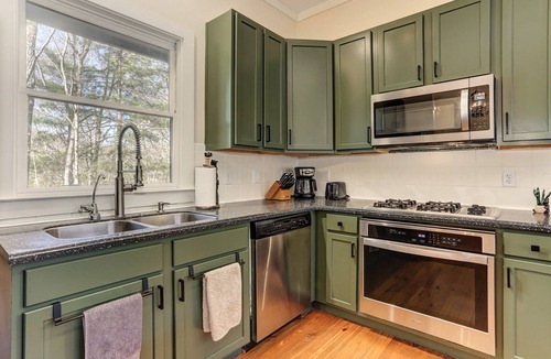 Big Canoe House | Denny's Caribou Lodge - Bright, luxurious space with fireplace, deck, and Big Canoe amenities!
