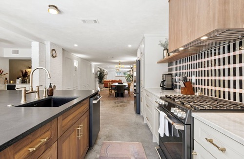 Bywater House | Designer Bywater Retreat with Private Pool & Spa
