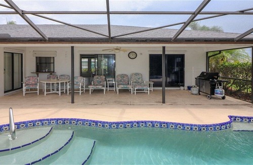 Port Charlotte House | Disc $ May-Oct. Beautifully maintained pool home in a nice area.