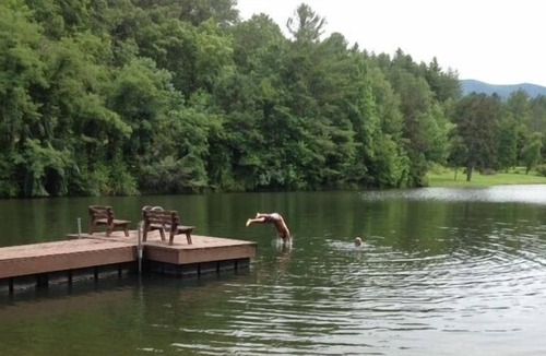 Almond Ski Chalet | Discounted $! Hot Tub, Fireplace, Pet & Family Friendly. Waterview w/ swimming!