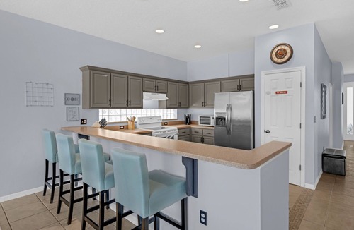 Sunset Lakes House | Disney-Themed Villa w/Pool, Game Room & Lake Views – 10 Min to Parks!