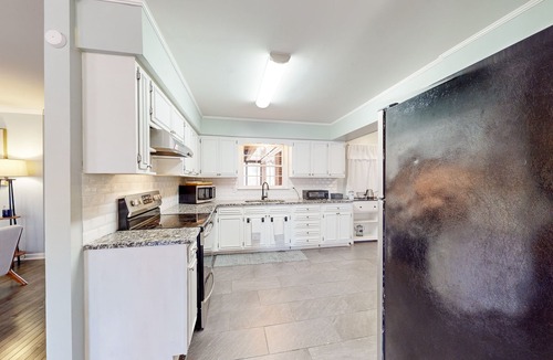 Macon House | Dog-friendly charmer with large yard, sunroom, game room, grill, AC, & W/D