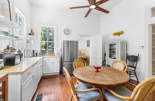 Mobile Cottage | Downtown 3BR Cottage: 5m Walk + Pets OK