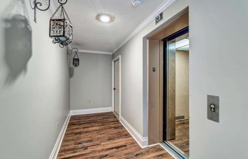 Statesboro Apartment | Downtown Loft - Above Bull & Barrel & Close to Georgia Southern