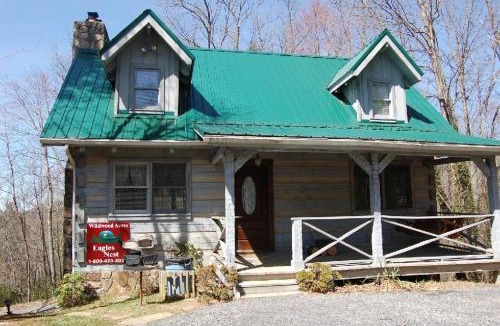 Cosby Ski Chalet | Eagle's Nest