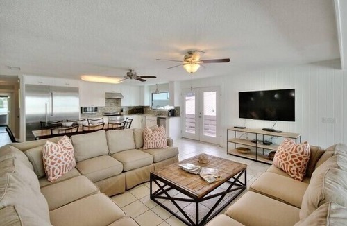 Grayton Beach House | Eagles Nest Grayton Beach 6bed, 6.5bath pool,dock,playroom, close to Beach