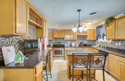 Read Boulevard West House | Easy Access to US-90 & Near Dtwn: New Orleans Home