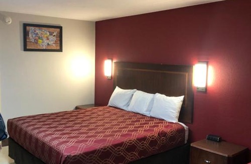 Athens Hotel | Econo Lodge Athens I-75