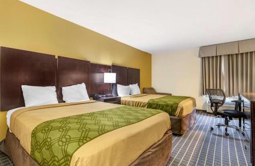 Brunswick Cabin | Econo Lodge Brunswick Travel Center