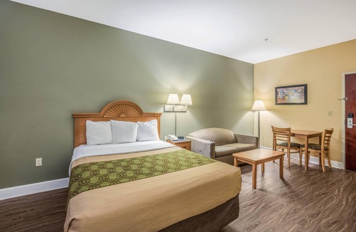 Valdosta Hotel | Econo Lodge Valdosta Mall Area