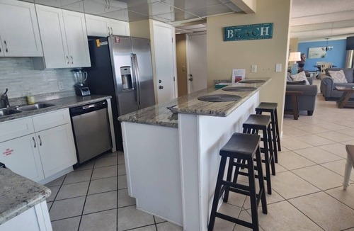Panama City Beach Condo | Edgewater Resort Tower 2-4th floor