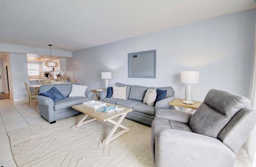 Fort Walton Beach Condo | El Matador 358 - FREE TICKETS! Your stay includes free tickets to many area attractions!