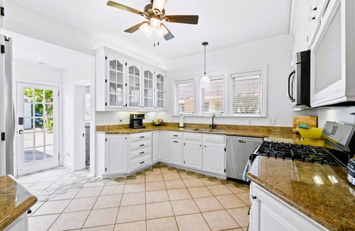 Lake Park House | Elegant 1926 Mediterranean Villa Heated Pool/Spa Sleeps 8