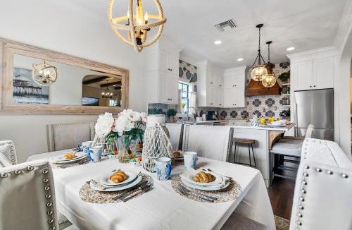 Old Northwood Historic District House | Elegant 4BR Home Guest House Private Yard