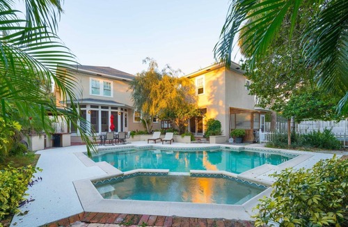 Fairvilla House | Elegant & Spacious Historic Winter Park Home with Pool + Spa