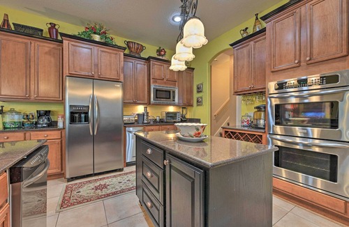 East County Civic Group House | Elegant Valrico Home ~ 15 Mi to Downtown Tampa!
