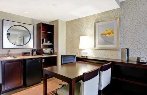 Eden Hotel | Embassy Suites by Hilton Savannah Airport