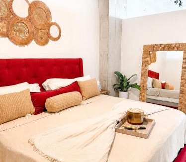 Peachtree Center Apartment | Ember Sky Penthouse