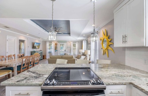 Clipper Cove House | Emerald Escape-Private Pool-Golf Cart Deals