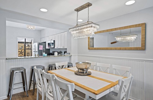 Sandestin House | Emerald Haven - NEW! Lakefront, Pool, Golf Cart
