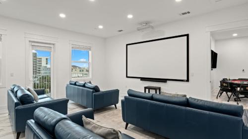 Miramar Beach House | Emerald Retreat by AvantStay