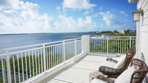 Rock Harbor House | Endless Summer 42