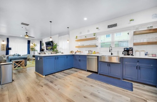 Peoplestown House | ENTIRE HOUSE, 3BR, 2.5 BATHS, SLEEPS 8, PERFECT LOCATION DOWNTOWN ATL