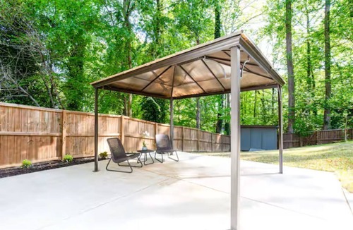 North Decatur House | Entire Rental Unit - Cozy 1 BR/1 BA