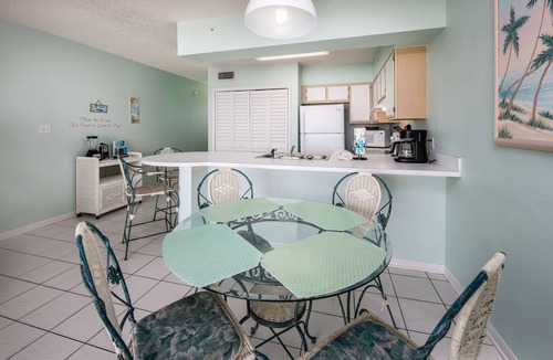 Fort Walton Beach Condo | ETW 2004: Palms & Paradise - There's no place like the BEACH!