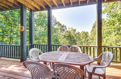 Sky Valley Cabin | Expansive Sky Valley Lodge w/Mountain Views!