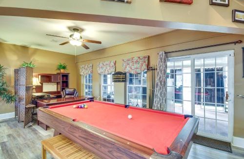 Long Beach House | Explore Gulf Coast & Beyond! Home w/Yard & Games