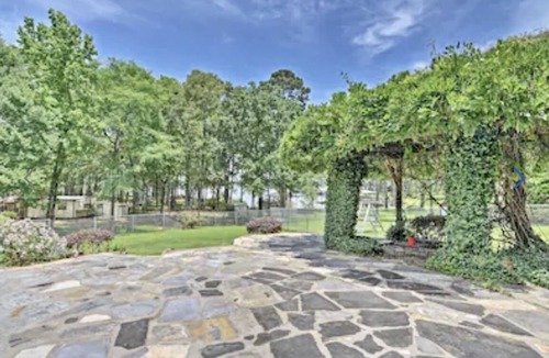 Benton House | Exquisite Lakefront 2 story beautiful Benton house with patio!