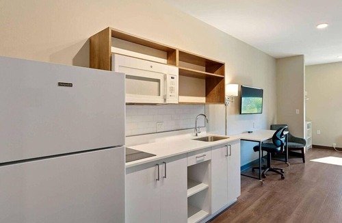 Port Charlotte - Charlotte Harbor Hotel | Extended Stay America Premier Suites Port Charlotte I75