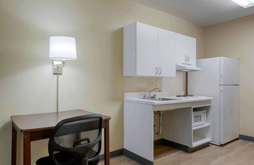 Cumberland Hotel | Extended Stay America Select Suites - Atlanta - Marietta - Windy Hill