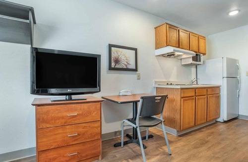 Byram Hotel | Extended Stay America Select Suites - Jackson - South