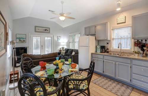 East Beach House | EZBreezy 1 bedroom home located on St. Simons popular East Beach