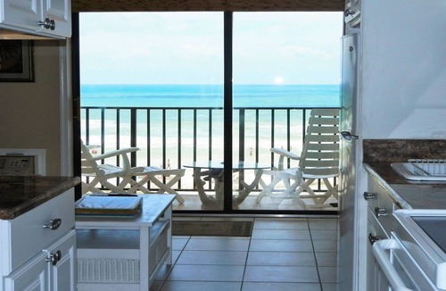 Crescent Beach Condo | Fabulous Direct Oceanfront Condo