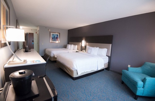 Eagan Park Hotel | Fairfield Inn and Suites by Marriott Atlanta Airport North