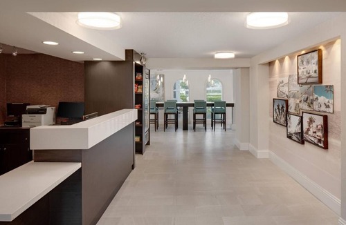 Palm Beach Hotel | Fairfield Inn and Suites by Marriott Palm Beach