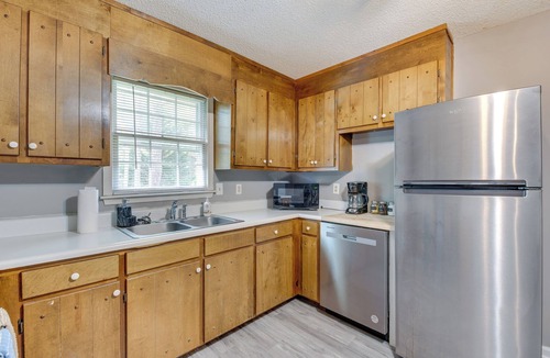 Cedartown House | Family-Friendly Cedartown Retreat w/Grill!