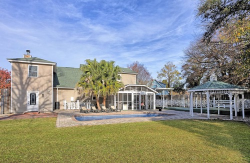 Whitemarsh Island House | Family Friendly House w Pool & Games