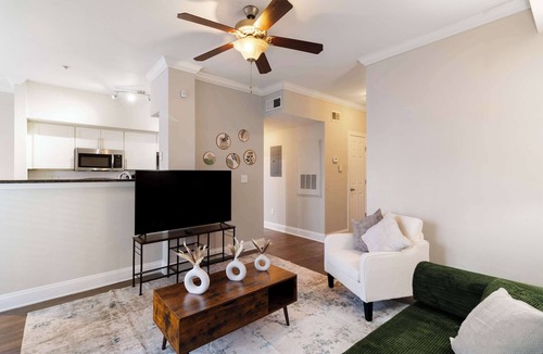 Old Fourth Ward Apartment | FIFA 26 Modern 1BR Midtown Pool Gym Parking